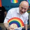 „Dem deutschen Zirkus“: Lesbisch-Schwules Stadtfest zieht am ersten Tag Tausende an