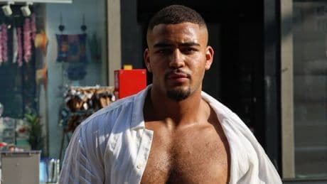 Sorge um Justin Bunyai - Influencer verliert Arm bei Sturz
