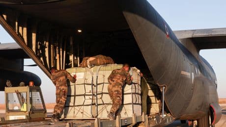 Gaza: la France va poursuivre ses opérations de largage de vivres avec l’envoi de 36 tonnes supplémentaires