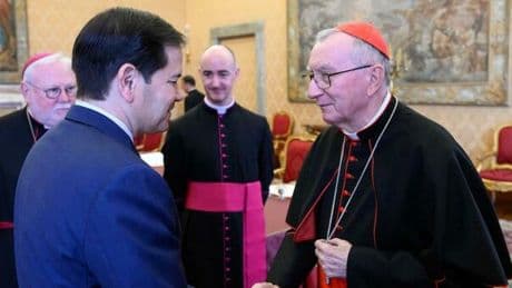 Vaticano, si prepara la task force diplomatica: alla guida c?è Parolin, questioni umanitarie a Zuppi. Così sono cambiate le "geometrie" con Prevost
