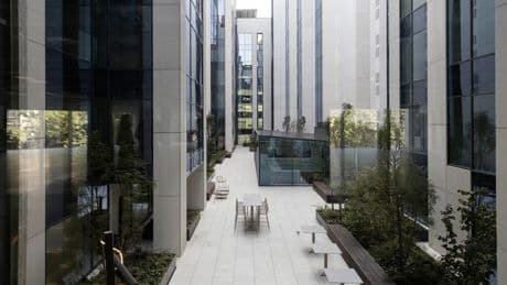 El edificio Estel culmina su reforma y aspira a llenarse a principios de 2026