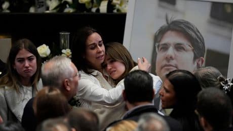 En Colombie, l’assassinat d’un précandidat de droite à la présidentielle ravive le traumatisme de la violence des années 1990