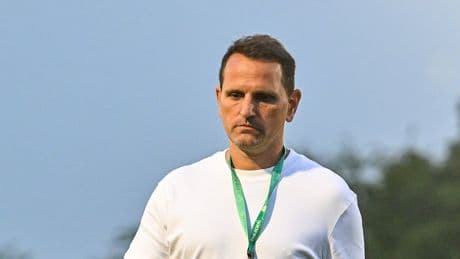 Trotz Fehlstart - Chatzi verteidigt seine Transferpolitik