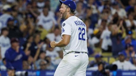 In a battle of 3,000K stars, Clayton Kershaw outduels Max Scherzer in Dodgers' win