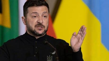 Il monito di Zelensky a Putin: "Non garantiamo la sicurezza alla parata del 9 maggio"