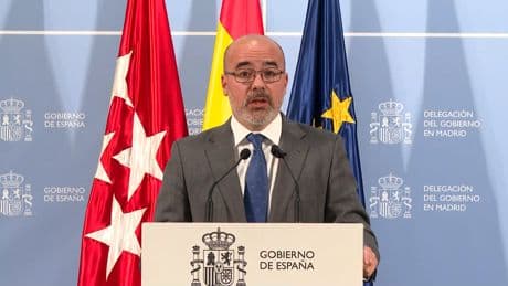 La Fiscalía sale al rescate del delegado del Gobierno en Madrid tras ser imputado en el caso Begoña y ataca a Peinado