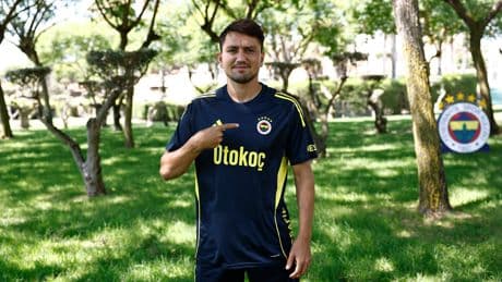 Cengiz Ünder: Fenerbahçe'de oynamak ayrı bir gurur