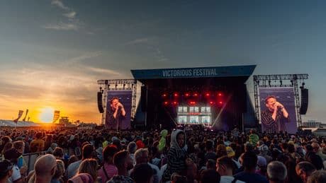 Bands pull out from festival after group 'cut off' over flag