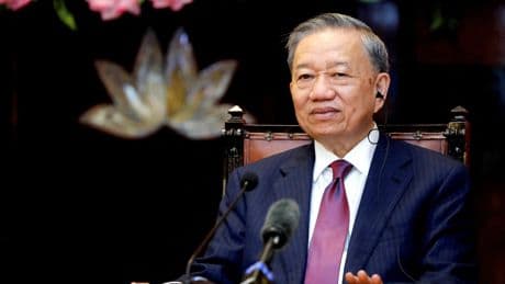 Indopacifique : Macron cherche des alliés au Vietnam, en Indonésie et à Singapour