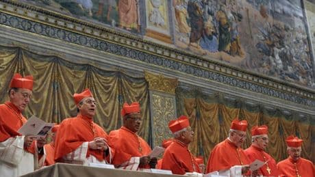 Élection du nouveau pape: quand commence le conclave?