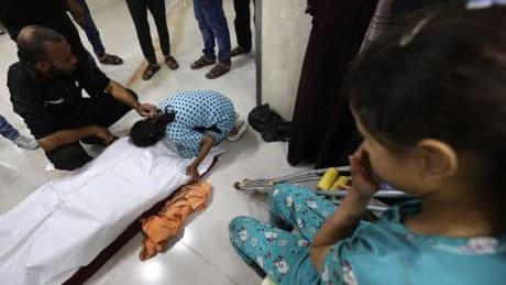 Pediatri italiani si fermano in ricordo dei 9 figli della collega di Gaza