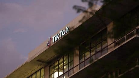 « TikTok, réseau sous influence », sur Arte : une application au cœur de la guerre cognitive sino-américaine