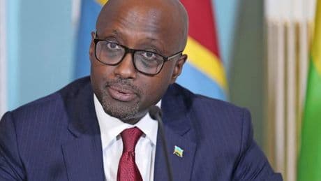 Rwanda overweegt om gedeporteerde migranten uit de VS op te nemen