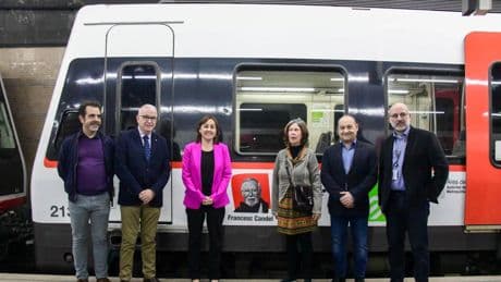 Ferrocarrils bautiza dos trenes con los nombres de Paco Candel y Josep M. Llompart
