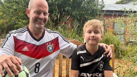 BILD-Reporter schreibt an seinen Sohn - Lieber Carl, unsere Mannschaft war mal „Endboss“