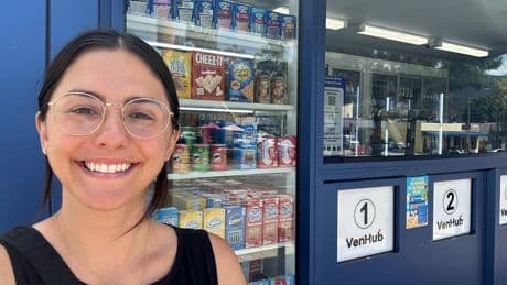 I visited a 24/7 convenience store where robots named Barb and Peter served me snacks