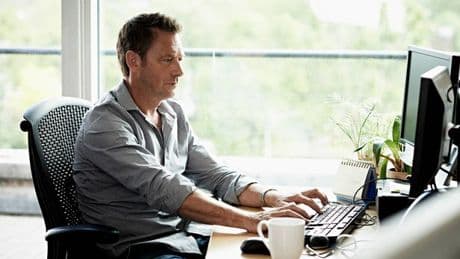 Simple exercise to do at your desk that can prevent dementia symptoms