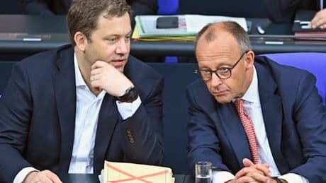 Zwei Ministerien fordern von Klingbeil 30 Milliarden Euro zusätzlich