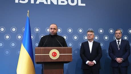 Russia continues to reject an unconditional ceasefire says Ukraine after peace talks