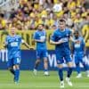 AZ boekt dankzij invallers zwaarbevochten zege op tiental NAC