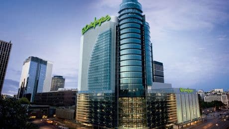Televisores, ordenadores portátiles, juegos de mesa y más: cinco ofertas de El Corte Inglés durante todo el fin de semana