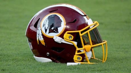 Liveblog USA unter Trump: Trump will Footballteam zur Umbenennung in „Redskins“ zwingen