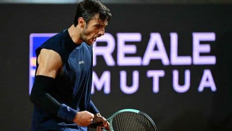 Musetti, pagelle del match con Zverev: il rovescio a una mano (10), le lamentele di Sascha (4), la canotta di Lorenzo (5), i tifosi maleducati (2)