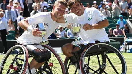 Martín de la Puente hace historia en Wimbledon y se corona campeón en dobles