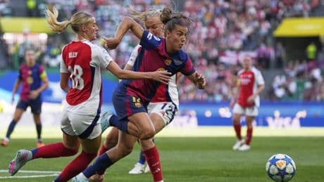 Patri Guijarro: "Llamar fracaso a no ganar la Champions sería bastante duro para nosotras"