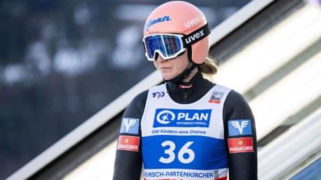 Kurz vor Olympia - Skisprung-Star (23) beendet überraschend die Karriere