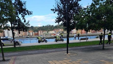 Hallan el cadáver de una mujer flotando en la ría en Barakaldo