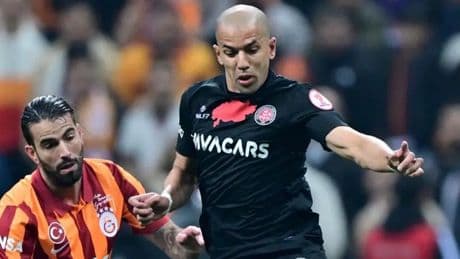 Eski Galatasaraylı Sofiane Feghouli'den sürpriz imza!