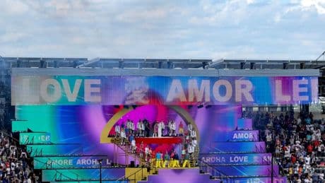 Büro-Affären: Wenn die Kiss Cam Kollegen filmt