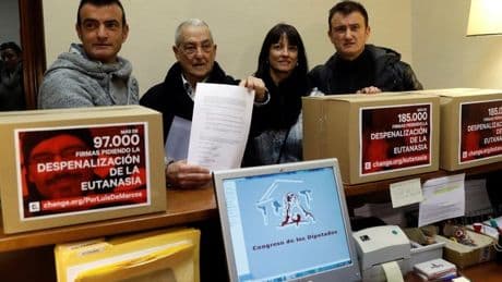 Una cuarta parte de quienes piden la eutanasia fallecen mientras se tramita su solicitud