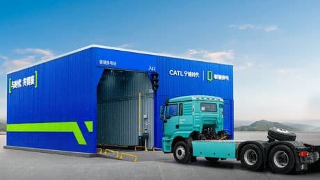 Akkuriese zeigt Ladelösung für Elektro-Lkw: Sie sind in fünf Minuten fertig