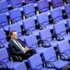 Druck von allen Seiten: Jens Spahn kämpft auch um seine Zukunft