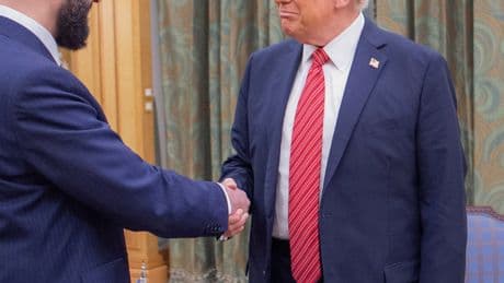 Trump Meets Ahmed al-Shara After Vowing to Lift Sanctions on Syria