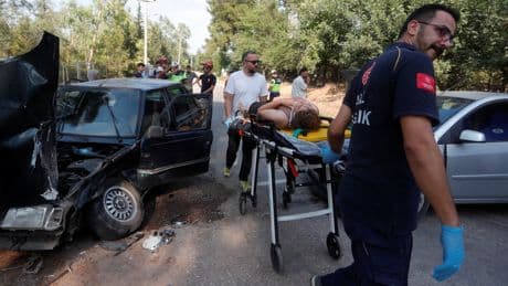 Antalya'da piknik dönüşü feci kaza! Çok sayıda yaralı var