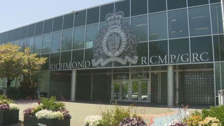 Questions raised about why discrepancies weren’t found in Richmond gift card scandal