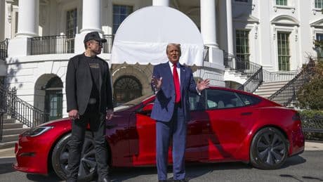 Elon Musk gründet eigene Amerika-Partei: Was heißt das für Tesla?