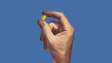 Este dispensador te avisa si tu padre no se ha tomado la medicación (y es único en España)