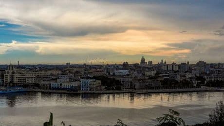 Cuba : après une nouvelle panne d’électricité, le courant rétabli dans la majorité des provinces