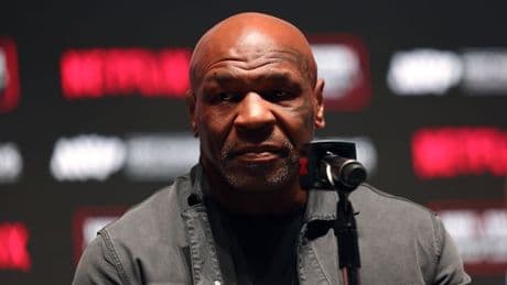 Mike Tyson sends health warning to Floyd Mayweather ahead of boxing fight