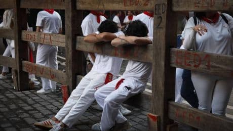 Todo lo que debes saber sobre el sábado de San Fermín 2025: sexto encierro, bertsolaris y pasacalles