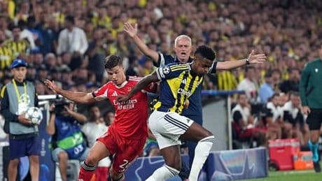 Fenerbahçe-Benfica maçı Portekiz basınında! İşte atılan manşetler