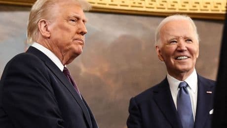 Trumps Verschwörungstheorien: Ist Biden 2020 durch einen Klon ersetzt worden?