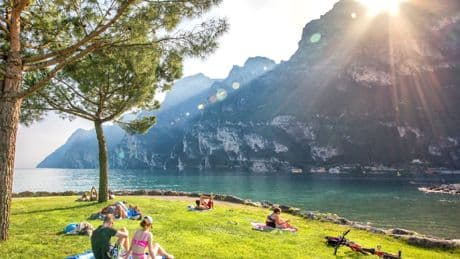 An seinem Geburtstag - Deutscher stirbt vor Augen seiner Frau im Gardasee