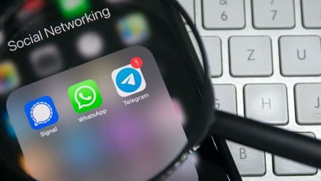 Google liest bei WhatsApp mit: Wie Sie sich dagegen wehren