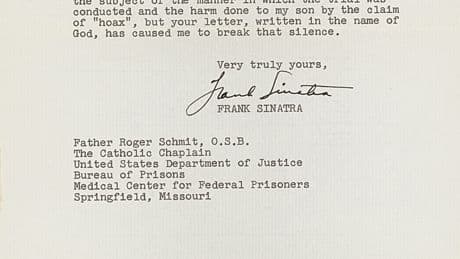 Frank Sinatra’s 1964 letter about the kidnapping of his son is on auction block: rare vulnerability’