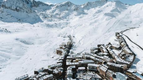 Grandvalira Resorts o cómo la nieve podía cambiar un país